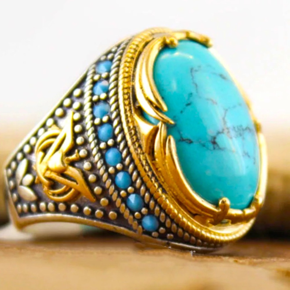 Vintage YGP Oval Natural Stone Ring